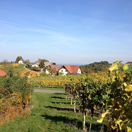 Weingut Schwarzl Frühstückspension 3*