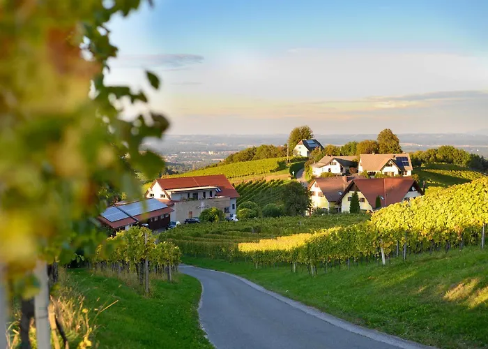 Weingut Schwarzl 3* Ratsch an der Weinstraße